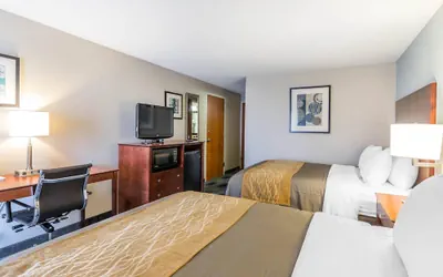 Photo 2 - Comfort Inn SW Omaha I-80