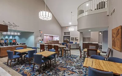 Photo 4 - Homewood Suites by Hilton Greensboro