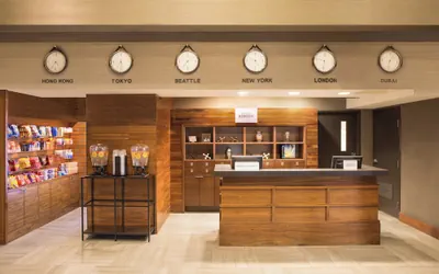 Photo 3 - Four Points by Sheraton Downtown Seattle Center