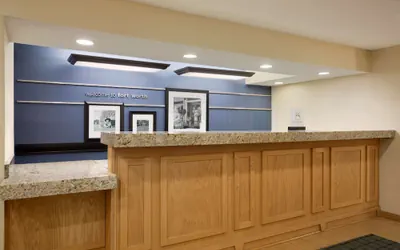 Photo 2 - Hampton Inn Fort Worth Southwest Cityview
