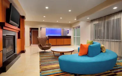 Photo 3 - Fairfield Inn & Suites Fort Worth University Drive