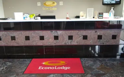 Photo 3 - Econo Lodge Inn & Suites West - Energy Corridor