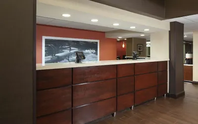 Photo 5 - Hampton Inn Charleston-Southridge
