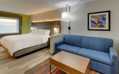 Photo 3 - Holiday Inn Express & Suites Greenville Airport by IHG