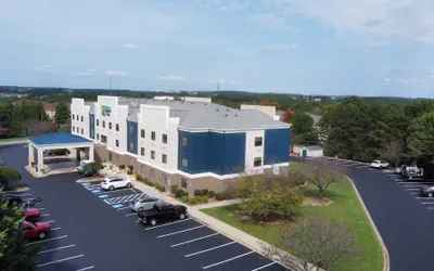 Holiday Inn Express & Suites Greenville Airport by IHG