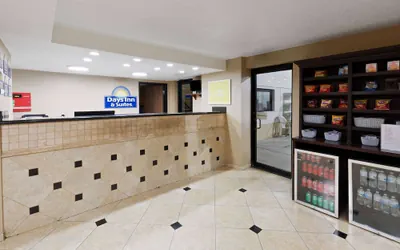 Photo 3 - Days Inn by Wyndham Oklahoma City