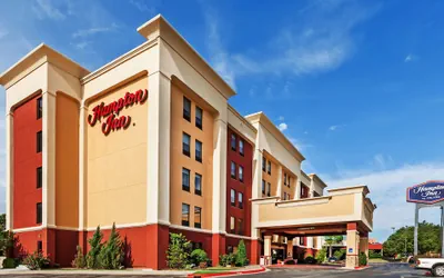 Photo 2 - Hampton Inn Oklahoma City-Northwest