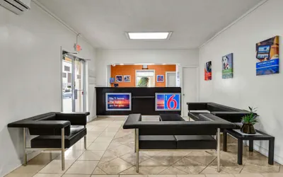 Photo 4 - Motel 6 Americus, GA