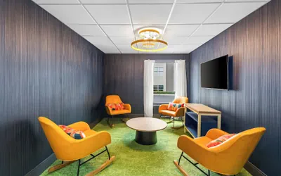 Photo 3 - Spark by Hilton Alpharetta Roswell