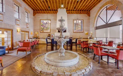 Photo 5 - Comfort Suites Tucson near Sabino Canyon