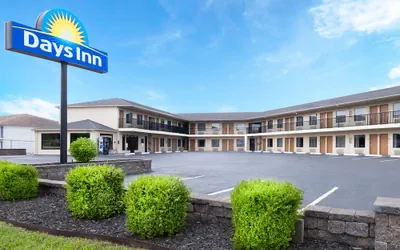 Photo 2 - Days Inn by Wyndham St. Robert Waynesville/Ft. Leonard Wood