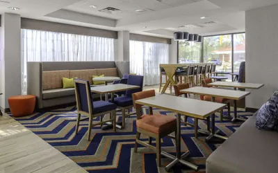 Photo 4 - Hampton Inn Sarasota - I-75 Bee Ridge
