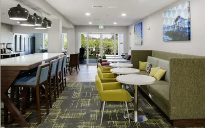 Photo 4 - Hampton Inn Port Charlotte