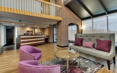 Photo 5 - Drury Inn & Suites Poplar Bluff
