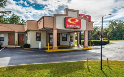 Photo 2 - Econo Lodge Crystal River