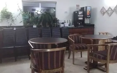Photo 4 - Super 8 by Wyndham Dania/Fort Lauderdale Arpt
