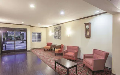 Photo 5 - La Quinta Inn & Suites by Wyndham Davis