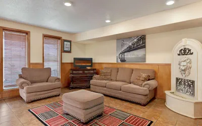 Photo 3 - Super 8 by Wyndham Waco University Area