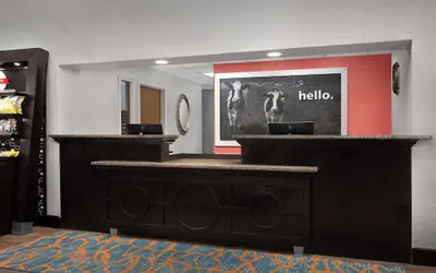 Photo 5 - Hampton Inn Russellville