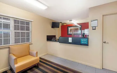 Photo 3 - Extended Stay America Suites Chesapeake Crossways Blvd