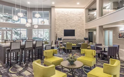 Photo 4 - La Quinta Inn & Suites by Wyndham Denver Tech Center
