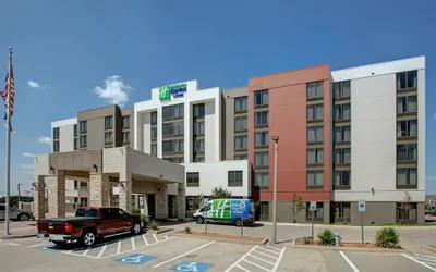 Holiday Inn Express Hotel & Suites DFW Airport South by IHG