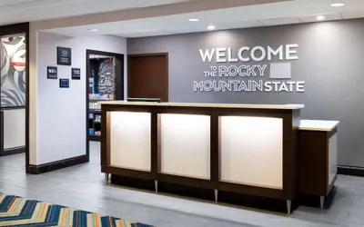 Photo 4 - Hampton Inn Denver-International Airport