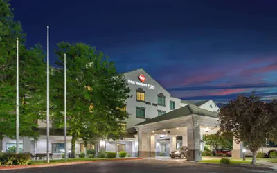 Photo 2 - Best Western Plus Provo University Inn