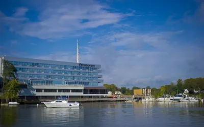 Photo 2 - The Oyster Point Hotel