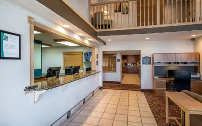 Photo 5 - Quality Inn Burlington