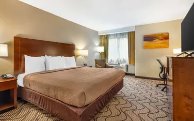 Photo 2 - Best Western John Muir Inn