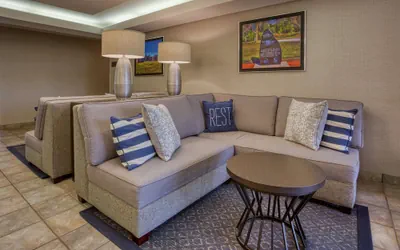 Photo 4 - Drury Inn & Suites St. Louis Fairview Heights