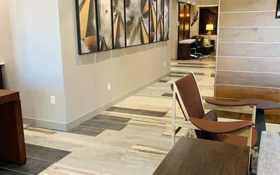 Photo 4 - Windmill Suites Surprise - Phoenix, an Ascend Collection Hotel