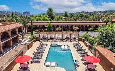 Photo 2 - GreenTree Inn Sedona