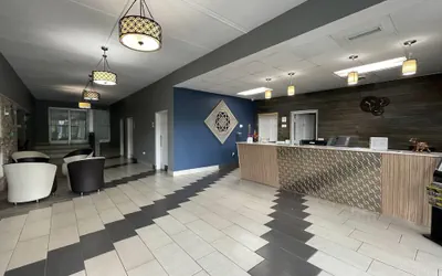 Photo 5 - Econo Lodge Forest City