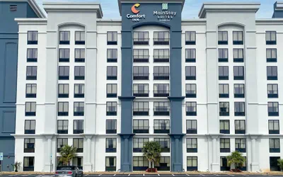 Photo 2 - Comfort Inn Conover-Hickory