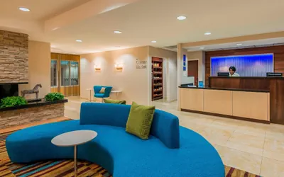Photo 2 - Fairfield Inn & Suites by Marriott Mobile