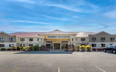 Comfort Inn & Suites Leeds I-20