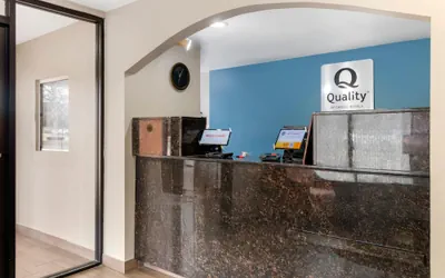 Photo 4 - Quality Inn & Suites Decatur - Priceville I-65