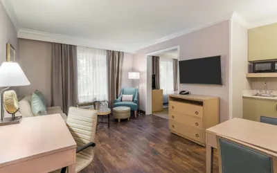 Photo 3 - Holiday Inn Express Fairhope by IHG