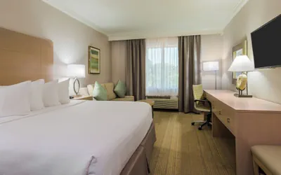Photo 4 - Holiday Inn Express Fairhope by IHG