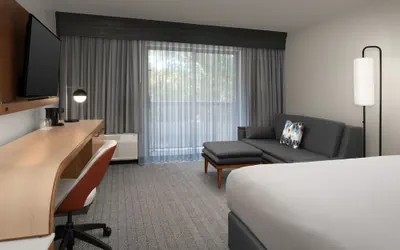 Photo 5 - Courtyard by Marriott Dothan
