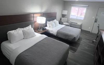 Photo 3 - SureStay Plus by Best Western Alamogordo White Sands
