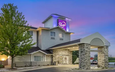 Photo 2 - Sleep Inn Naperville - Chicago