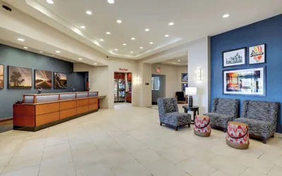 Photo 5 - Drury Plaza Hotel Mt. Vernon