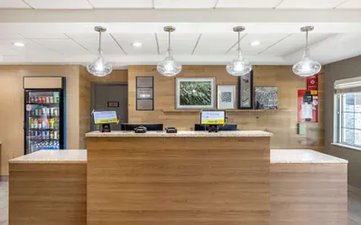 Photo 3 - Country inn & Suites by Radisson, Bolingbrook- Romeoville, I-55