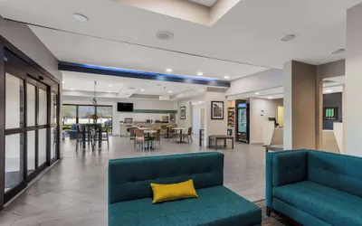 Photo 5 - MainStay Suites Bourbonnais - Kankakee
