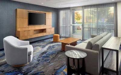 Photo 4 - Fairfield Inn & Suites by Marriott Frederick