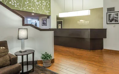 Photo 3 - Baymont by Wyndham Pueblo