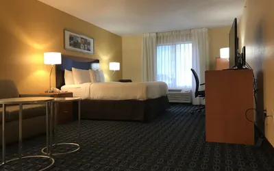 Photo 4 - Fairfield Inn & Suites by Marriott Denver Tech Center/South